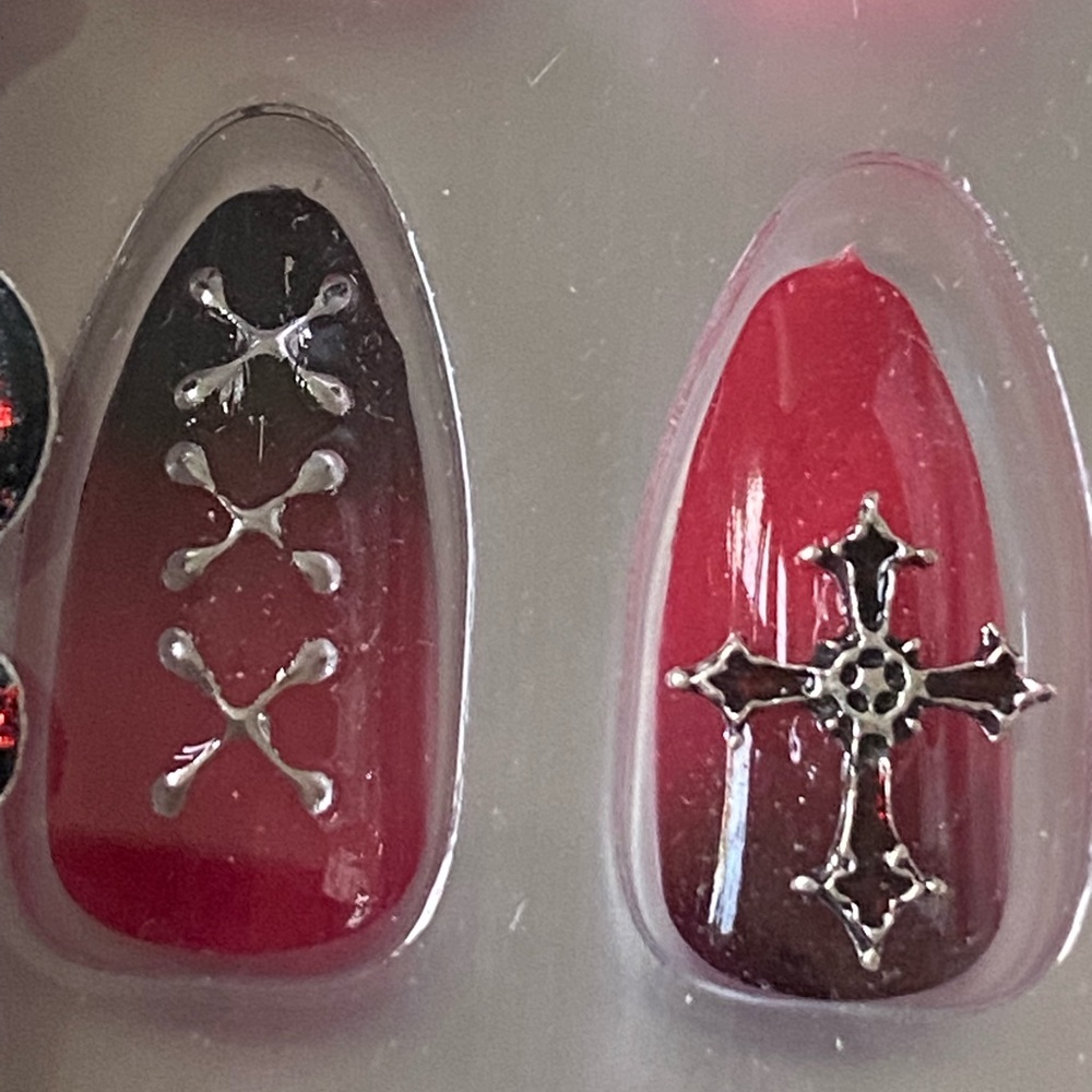 Victorian Era Nail Set - Red